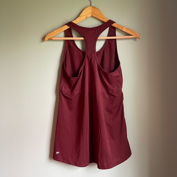 • SIDE RUCHED RACERBACK TANK • - Picture 3 of 4